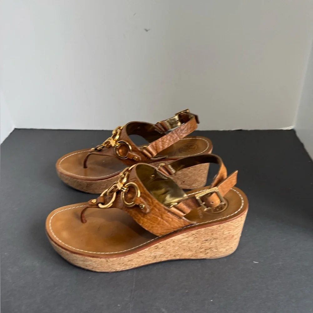 Tory Burch Gold Link Chain Thong Leather Sandals. Size 7.5M - Picture 7 of 12